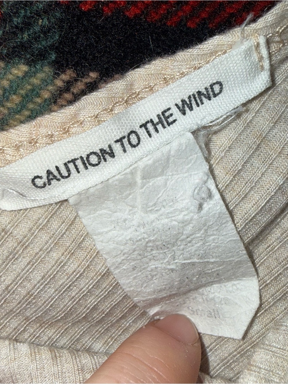 Caution To The Wind Cream Ribbed V-Neck Button Tank - Picture 3 of 4